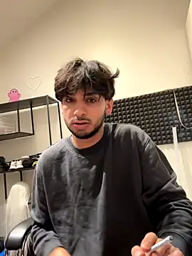 Snapshot of Gipsyboysteve chatting on October 29, 5:42 am Gipsyboysteve online show from October 29, 5:42 am