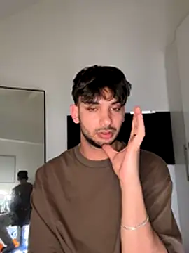 Snapshot of Gipsyboysteve chatting on November 11, 4:34 am Gipsyboysteve online show from November 11, 4:34 am