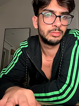 Snapshot of Gipsyboysteve chatting on November 24, 4:45 am Gipsyboysteve online show from November 24, 4:45 am