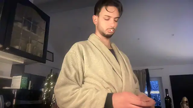 Snapshot of Gipsyboysteve chatting on December 5, 6:55 am Gipsyboysteve online show from December 5, 6:55 am