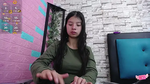 maily can online show from November 6, 12:50 pm