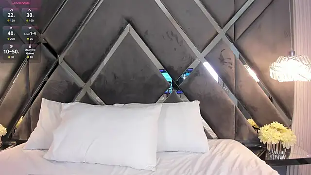 CoraimaSahin online show from April 17, 4:26 am