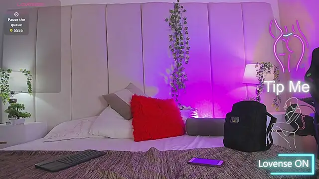 Snapshot of mia_rousse25 chatting on February 2, 2:16 pm mia rousse25 online show from February 2, 2:16 pm