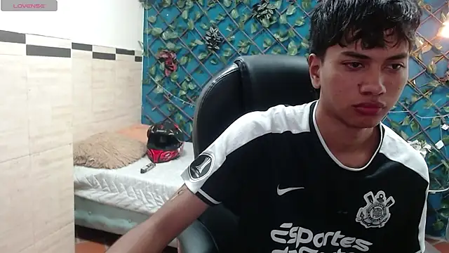 markbowie online show from November 20, 2:28 pm