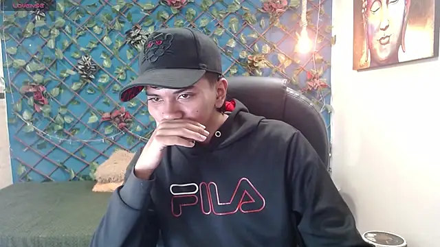 markbowie online show from December 17, 12:00 pm