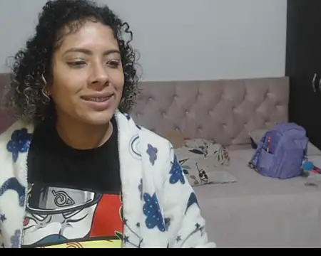 Snapshot of CATTALINAHOT chatting on February 6, 2:38 am CATTALINAHOT online show from February 6, 2:38 am