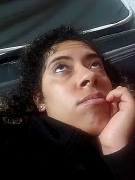 Snapshot of CATTALINAHOT chatting on February 24, 5:49 am CATTALINAHOT online show from February 24, 5:49 am