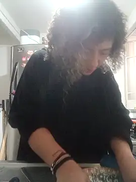 Snapshot of CATTALINAHOT chatting on February 24, 8:29 pm CATTALINAHOT online show from February 24, 8:29 pm