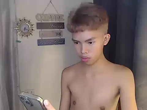 urcumjp online show from October 24, 12:01 pm