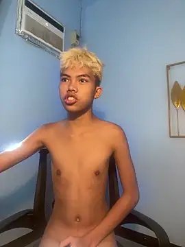 urcumjp online show from March 25, 12:05 am