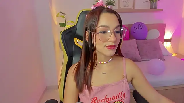 Snapshot of luma_sky_ chatting on January 15, 2:38 am luma sky online show from January 15, 2:38 am