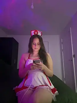 laylabliss online show from November 17, 12:16 am