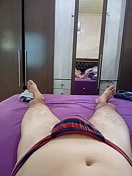 Gustavo198045 online show from April 9, 5:07 pm