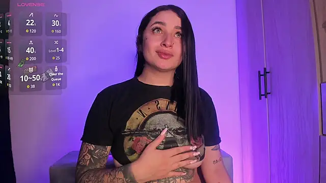 scarlett Collinss online show from April 1, 7:09 am