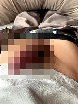 Snapshot of tom19899q chatting on November 27, 5:53 am tom19899q online show from November 27, 5:53 am