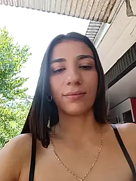 -juicy  online show from September 28, 5:18 pm