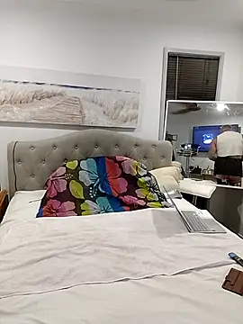 iamthepublickmasterbater online show from October 19, 10:27 am