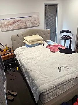 iamthepublickmasterbater online show from February 2, 1:37 am