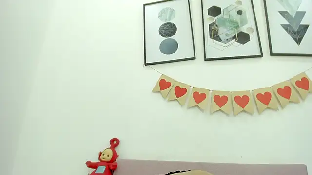 Snapshot of Sabrina_Andrew chatting on March 27, 8:48 am Sabrina Andrew online show from March 27, 8:48 am