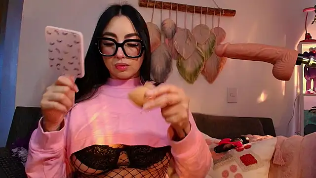 Claiborne Morris online show from March 20, 9:30 pm