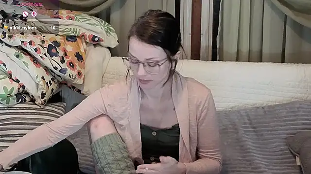 Snapshot of kohlbird chatting on December 14, 4:51 am kohlbird online show from December 14, 4:51 am