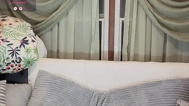 Snapshot of kohlbird chatting on December 21, 5:25 am kohlbird online show from December 21, 5:25 am