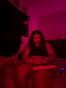 1n0nlythroat online show from October 7, 2:20 am