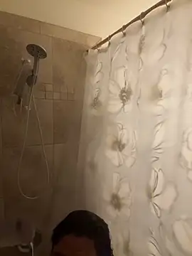 1n0nlythroat online show from October 30, 2:57 am