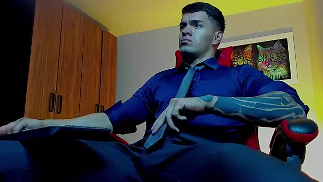 ALPHA DOMINUS  online show from September 10, 4:01 am