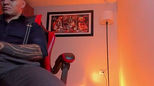 ALPHA DOMINUS  online show from February 21, 4:13 am