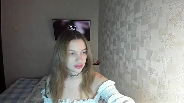 Snapshot of AlisTris chatting on October 9, 1:31 pm AlisTris online show from October 9, 1:31 pm