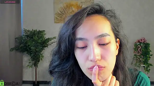 FlirtyAura online show from March 19, 3:43 am