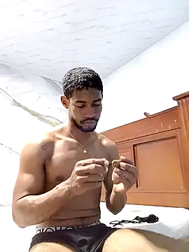 Kesurra online show from April 26, 10:07 pm