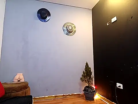 jhonny thes28 online show from September 23, 3:26 pm