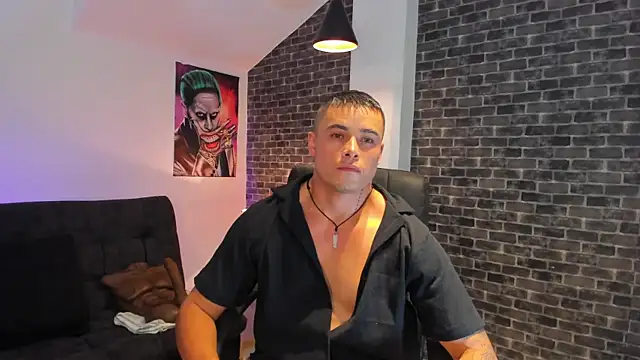 Snapshot of connorsmiith chatting on September 9, 4:34 am connorsmiith online show from September 9, 4:34 am