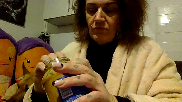 RubyyRosee online show from November 19, 6:46 am