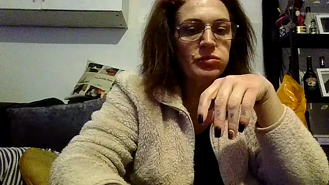 Snapshot of RubyyRosee chatting on January 7, 9:28 pm RubyyRosee online show from January 7, 9:28 pm