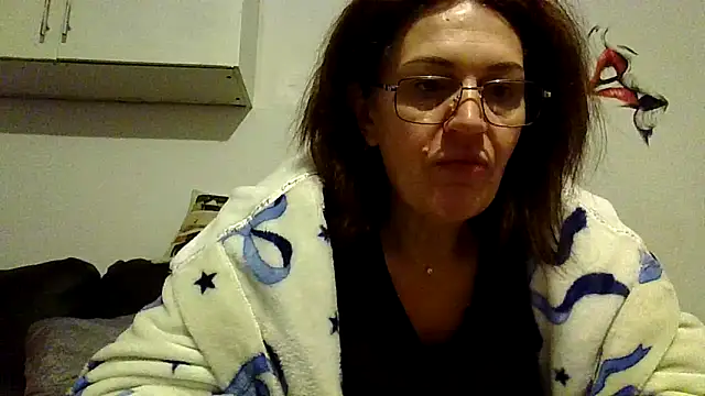 Snapshot of RubyyRosee chatting on February 3, 6:22 am RubyyRosee online show from February 3, 6:22 am
