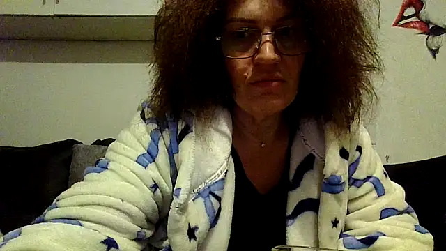 Snapshot of RubyyRosee chatting on February 5, 6:29 am RubyyRosee online show from February 5, 6:29 am