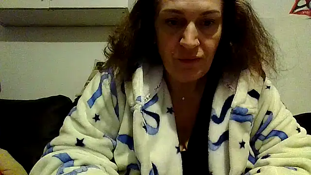 Snapshot of RubyyRosee chatting on February 9, 7:12 am RubyyRosee online show from February 9, 7:12 am