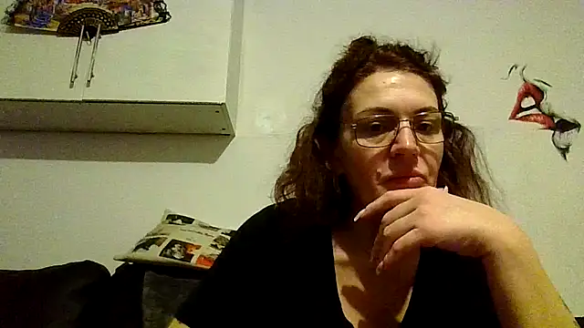 Snapshot of RubyyRosee chatting on February 11, 6:40 am RubyyRosee online show from February 11, 6:40 am