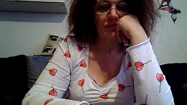 Snapshot of RubyyRosee chatting on February 22, 11:09 am RubyyRosee online show from February 22, 11:09 am