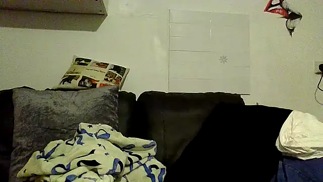 Snapshot of RubyyRosee chatting on February 26, 6:45 am RubyyRosee online show from February 26, 6:45 am