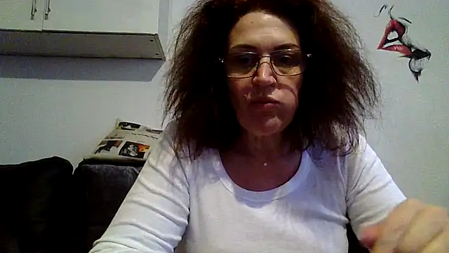 Snapshot of RubyyRosee chatting on March 12, 1:28 pm RubyyRosee online show from March 12, 1:28 pm