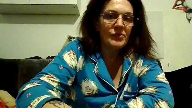 Snapshot of RubyyRosee chatting on March 22, 2:37 am RubyyRosee online show from March 22, 2:37 am