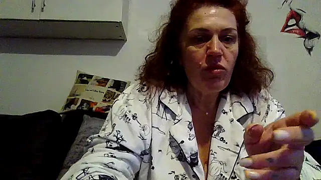 Snapshot of RubyyRosee chatting on April 17, 5:43 am RubyyRosee online show from April 17, 5:43 am