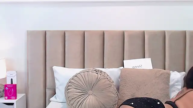 MelodyCarsson online show from February 19, 12:23 pm