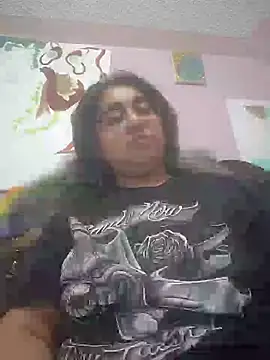 Snapshot of Lovelyrainn chatting on October 20, 12:00 am Lovelyrainn online show from October 20, 12:00 am