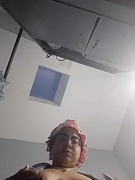 Lovelyrainn online show from November 16, 12:22 pm