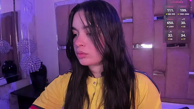 KateLee online show from April 10, 5:34 am